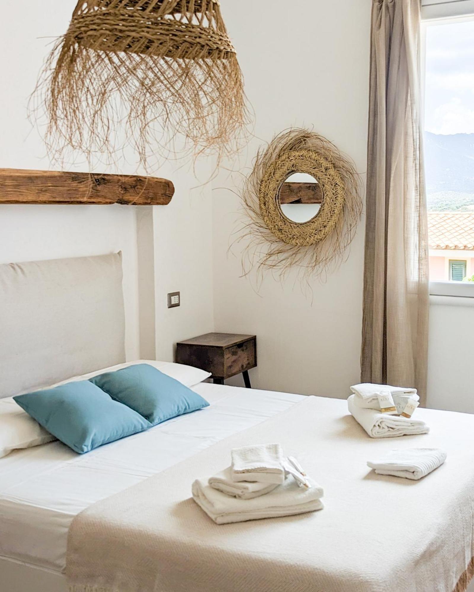 Arya Room วิลลัสซีมีอุส ภายนอก รูปภาพ